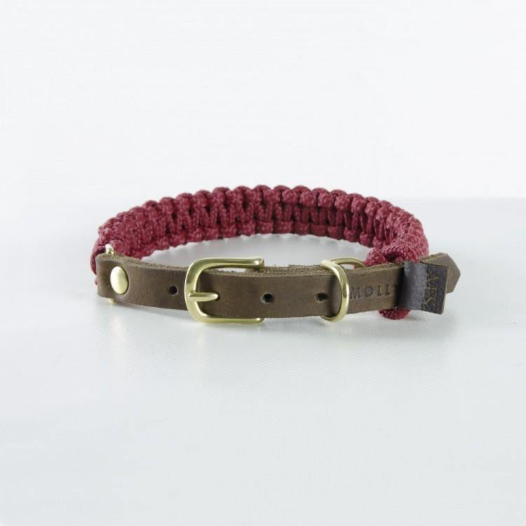 Burgundy leather dog clearance collar